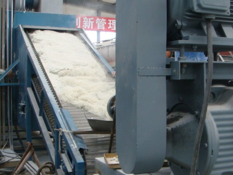 2025-06-27 聚集加氢催化剂用带式干燥机1.jpg